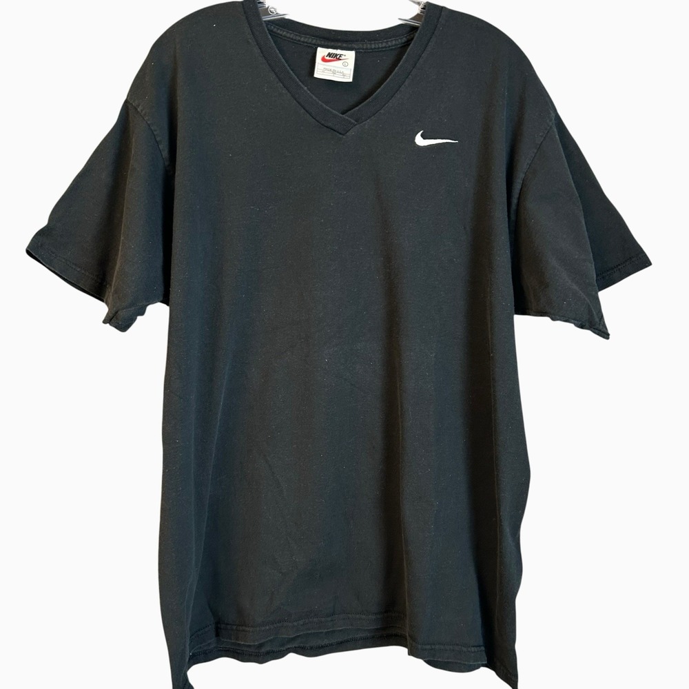 Vintage 90s Nike V-Neck Swoosh Embroidered Essential T-Shirt Mens Size Large